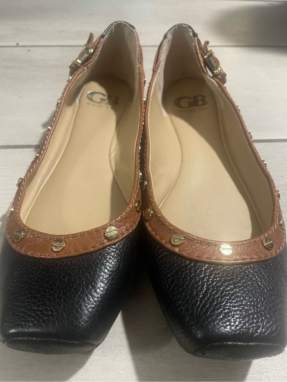 GB Gianni Bini Black Leather Studded Cognac Trim Square Toe Ballet Flats